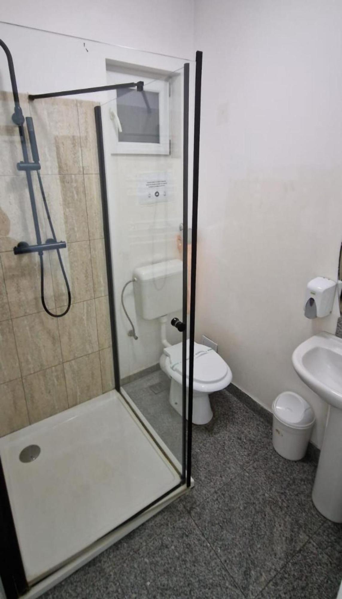 Hotel Vitan273 Bucureşti Eksteriør bilde
