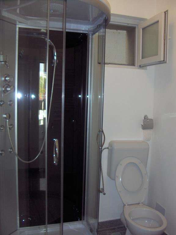 Hotel Vitan273 Bucureşti Eksteriør bilde
